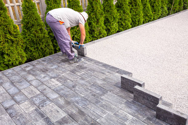 Best Driveway Borders and Edging Pavers in Swede Heaven, WA