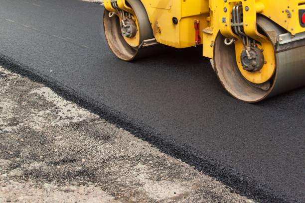 Best Asphalt Driveway Paving in Swede Heaven, WA